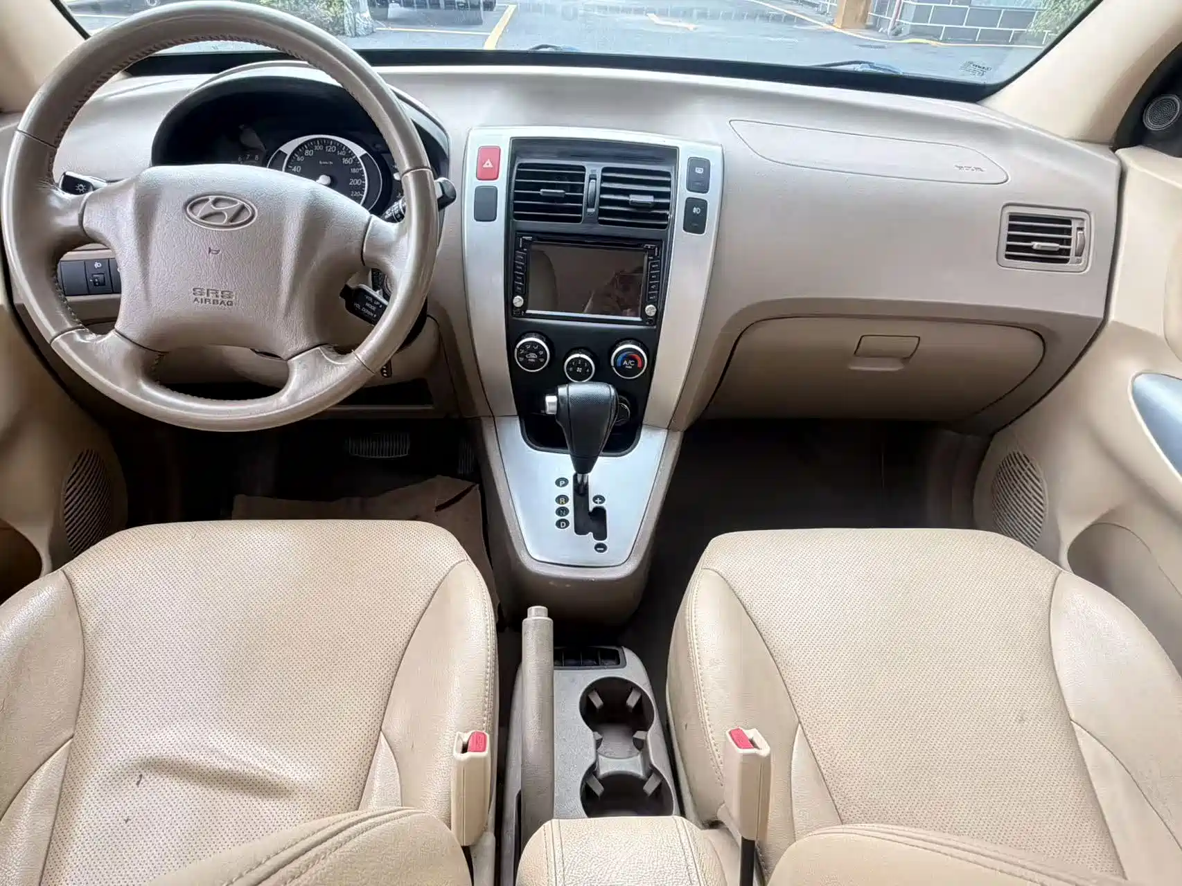 صورة 17 - Hyundai Tucson