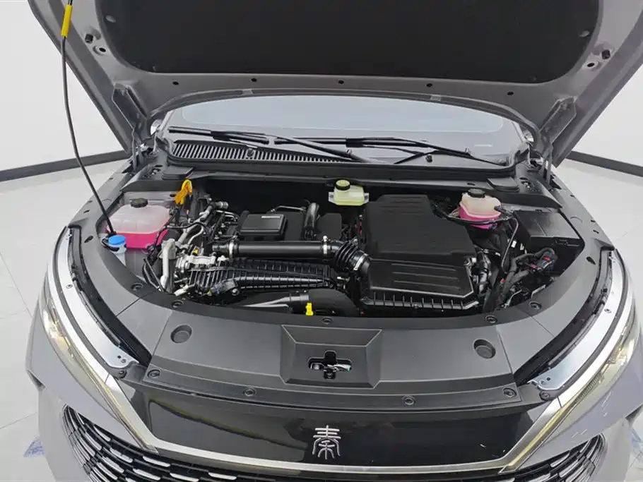 BYD Qin L 2026 Model DM-i 210KM Superior Edition фото 10