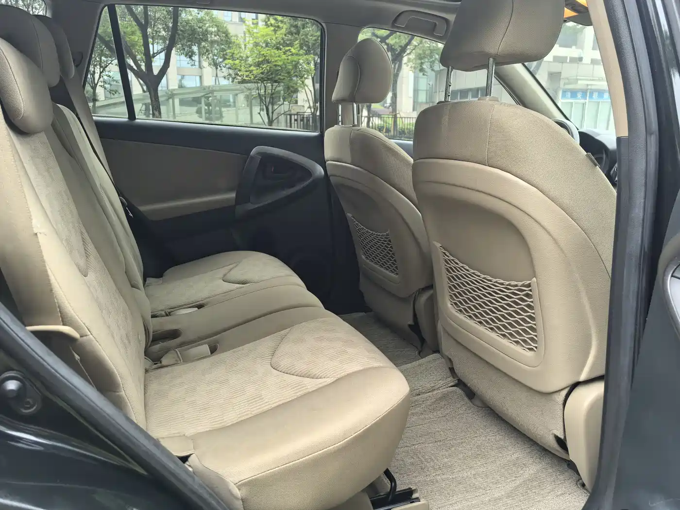 Toyota RAV4 Rongfang 2012 Styling Edition 2.0L Automatic 4WD фото 12