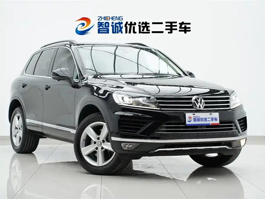 Volkswagen Touareg 2017 3.0TSI Explorer Edition фото 3