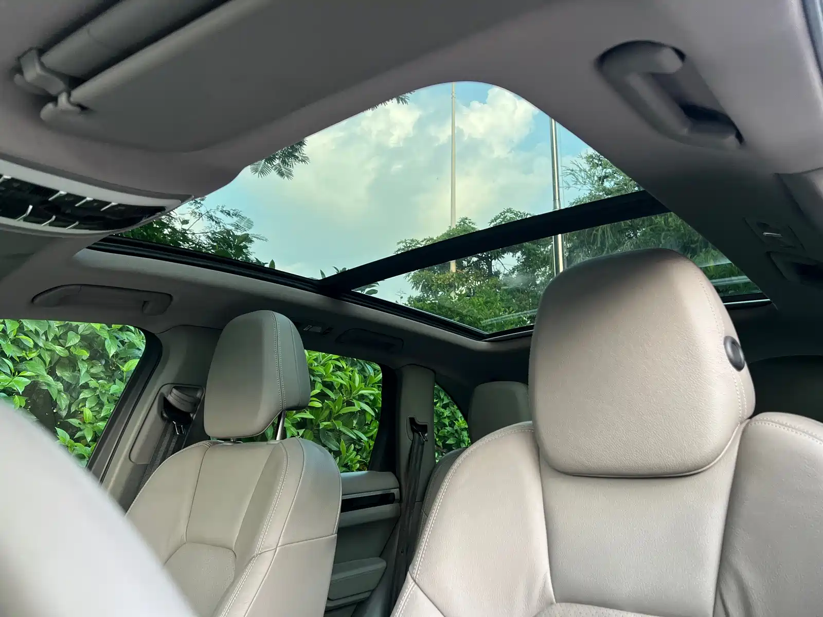 Photo 7 - Porsche Cayenne