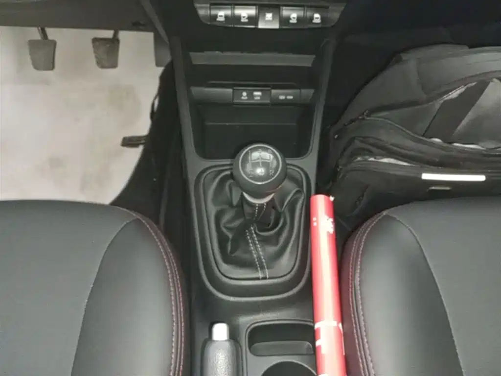 Kia Huan Chi 2017 1.4L Manual Smart Fashion фото 14