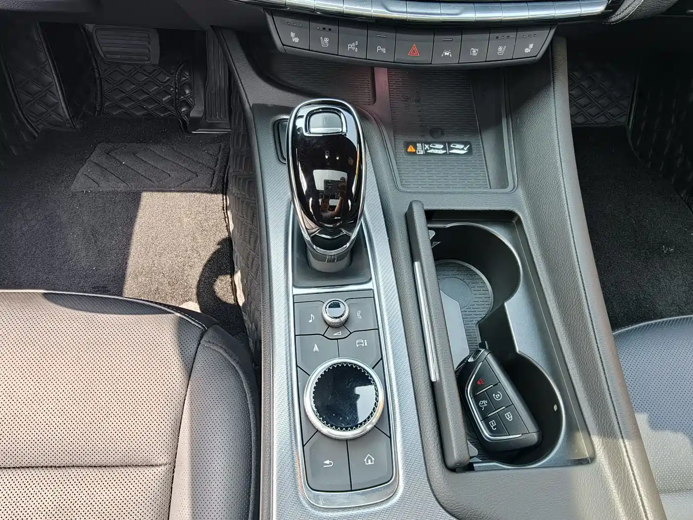 Cadillac CT5 2024 28T Premium фото 10