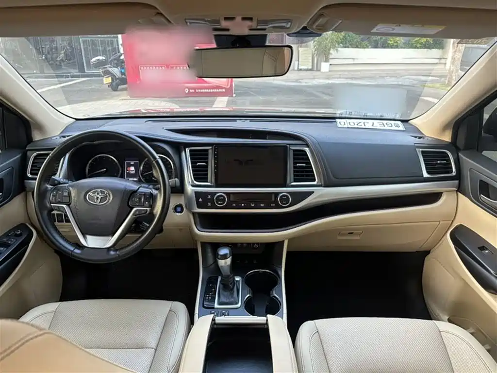 Toyota Highlander 2018 2.0T 4WD Luxury 7-seater China VI фото 8