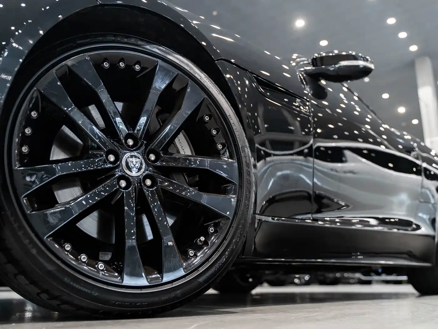 Jaguar F-TYPE 2023 2023 Model P300 Hardtop R-DYNAMIC BLACK