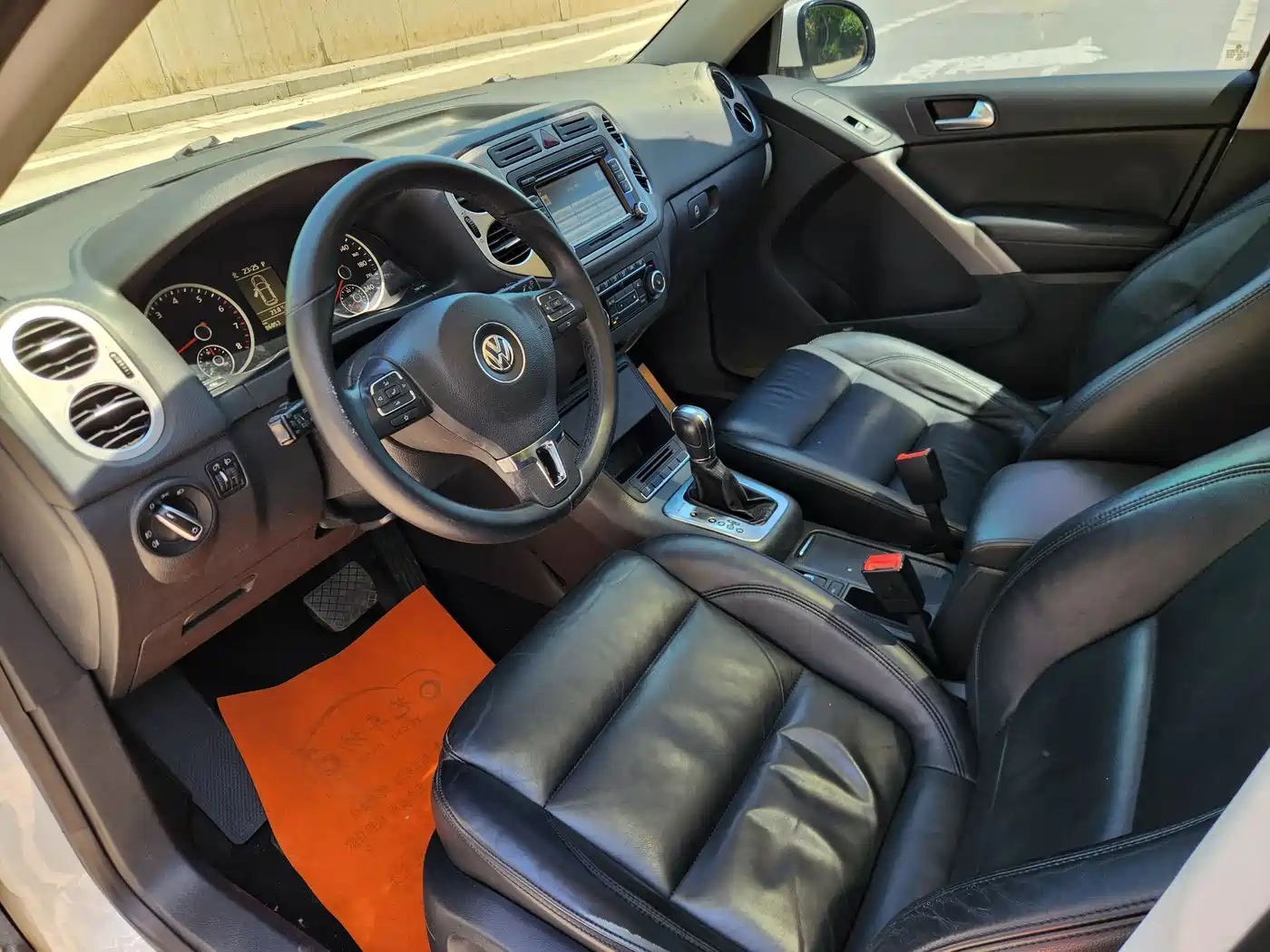 Volkswagen Tiguan 2013 1.8TSI Auto 4WD Luxury фото 15
