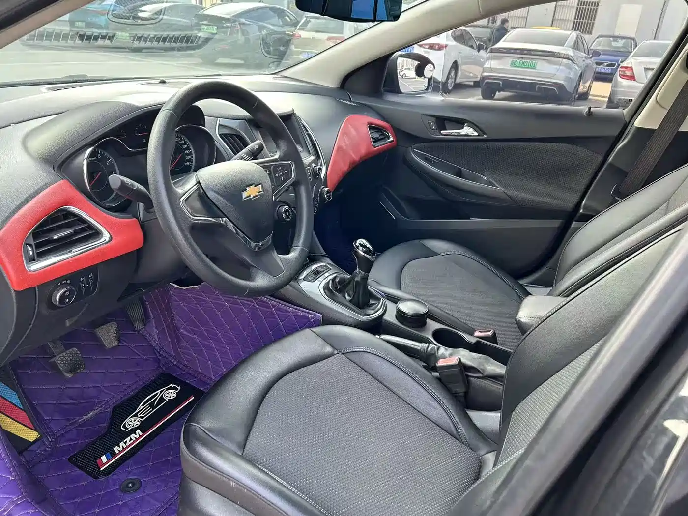 Chevrolet Cruze 2016 1.5L Manual Elite Edition фото 4
