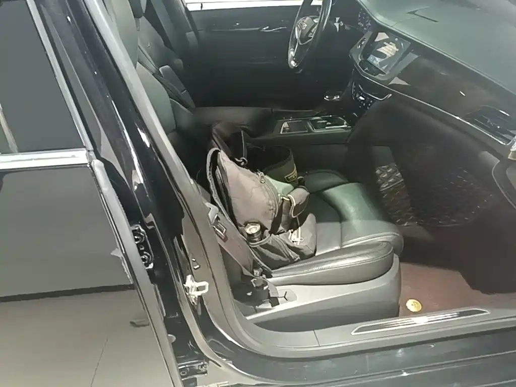 Cadillac CT6 2018 2017 28T Luxury