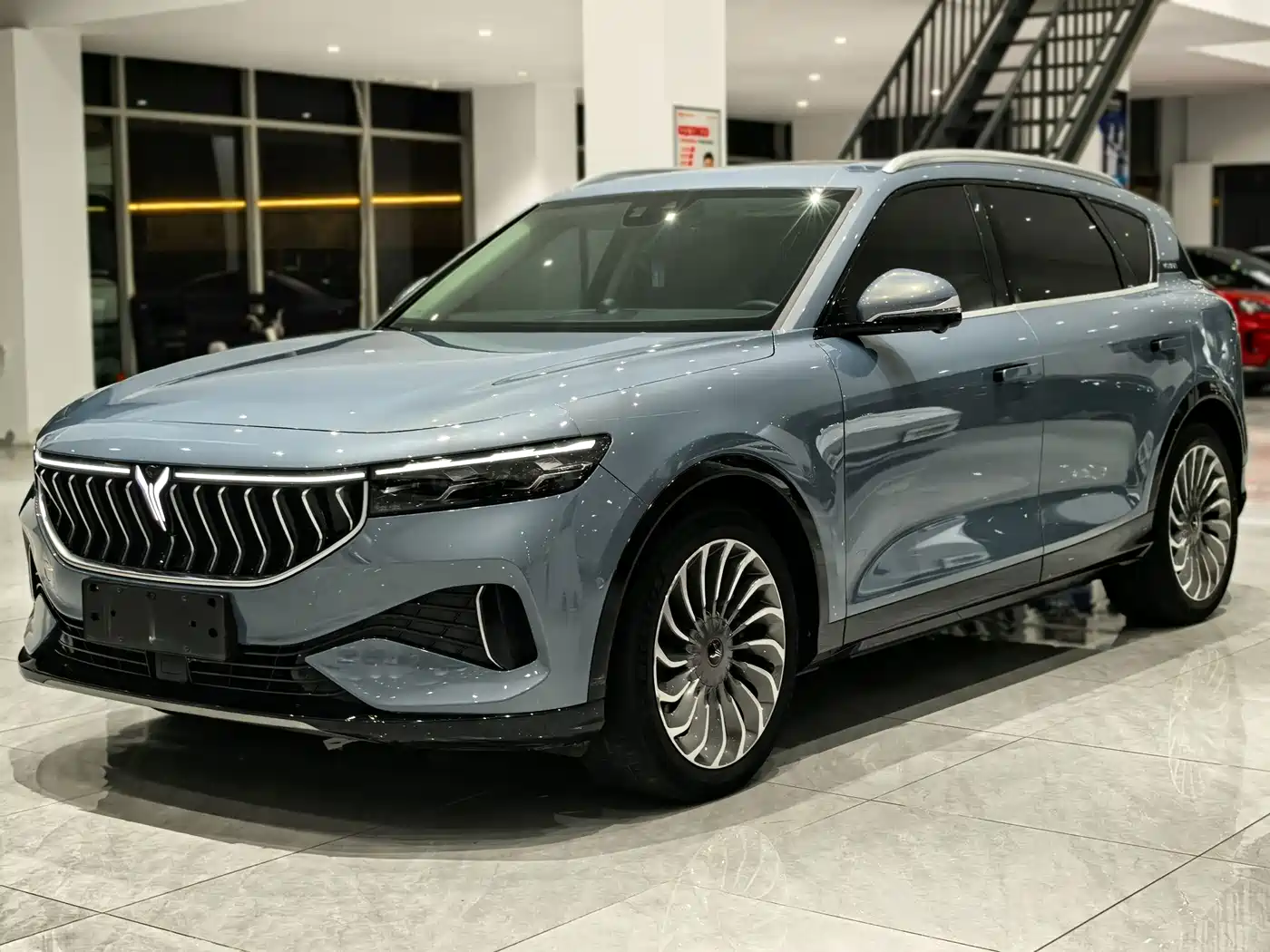 Voyah Auto VOYAH FREE 2023 — пригон из Китая