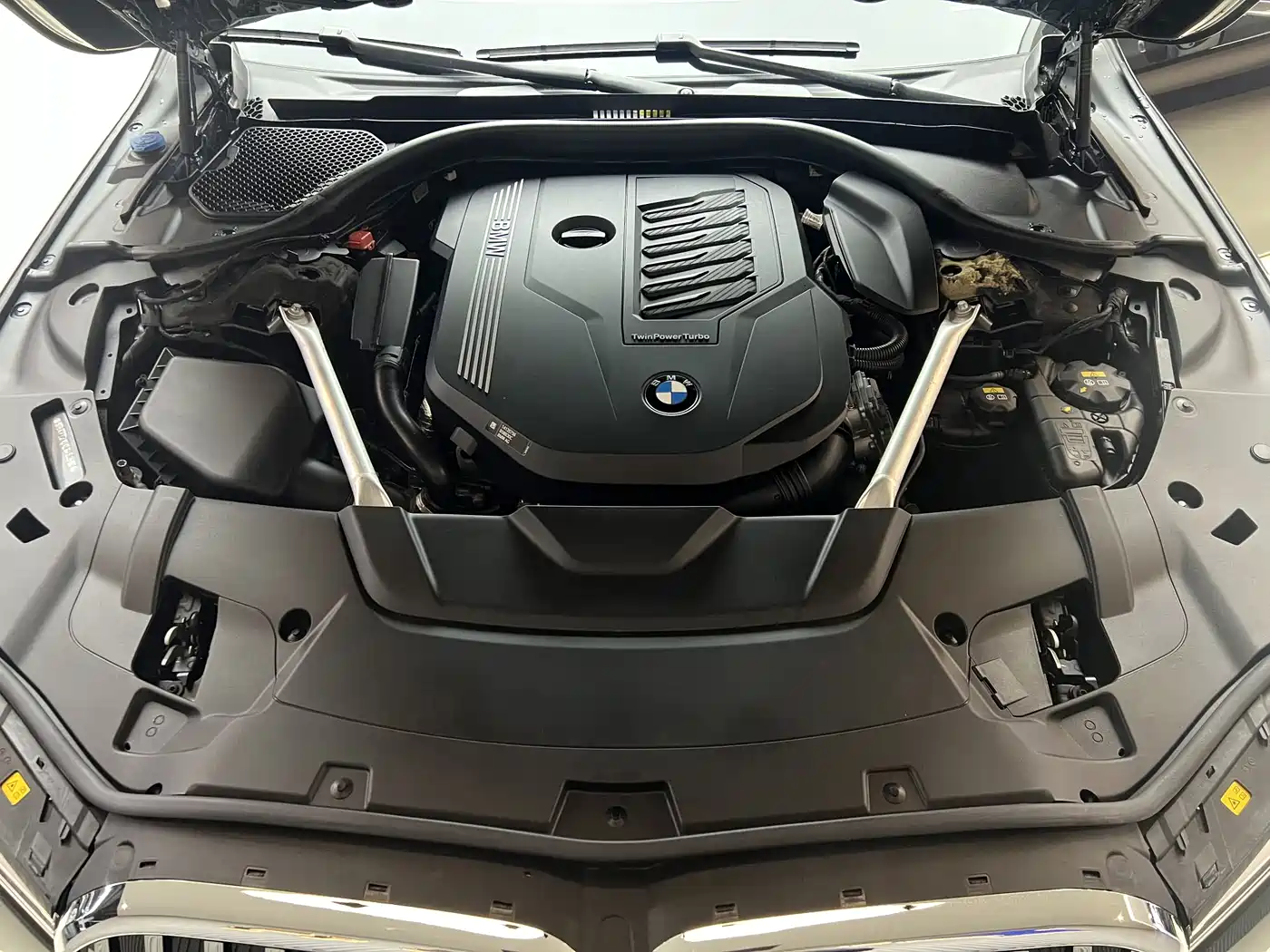 BMW 7 Series 2019 740Li Premium Luxury Package фото 15