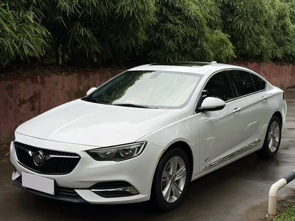 Фото 2 - Buick Regal