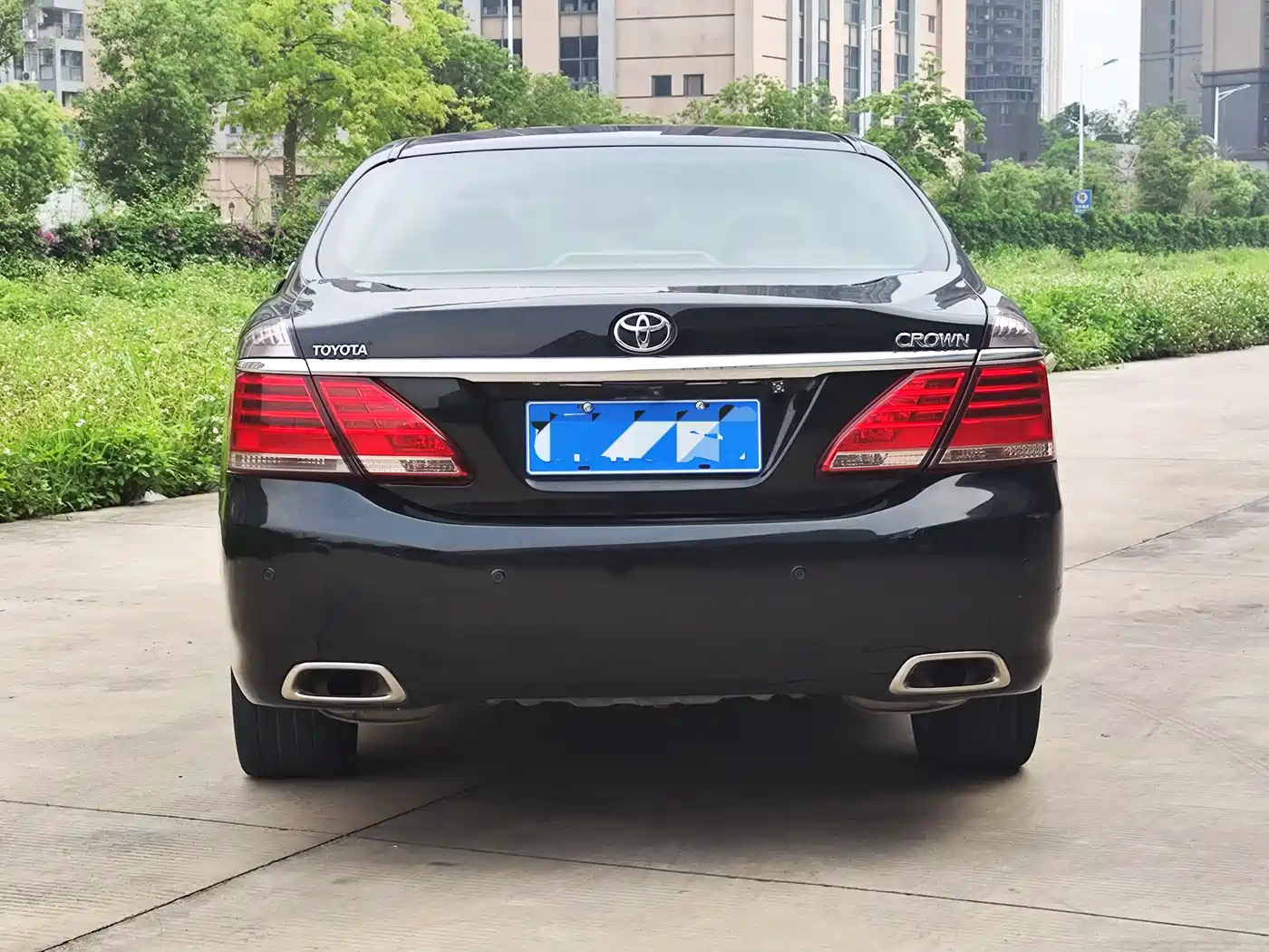 Toyota Crown 2012 2.5L Royal фото 5