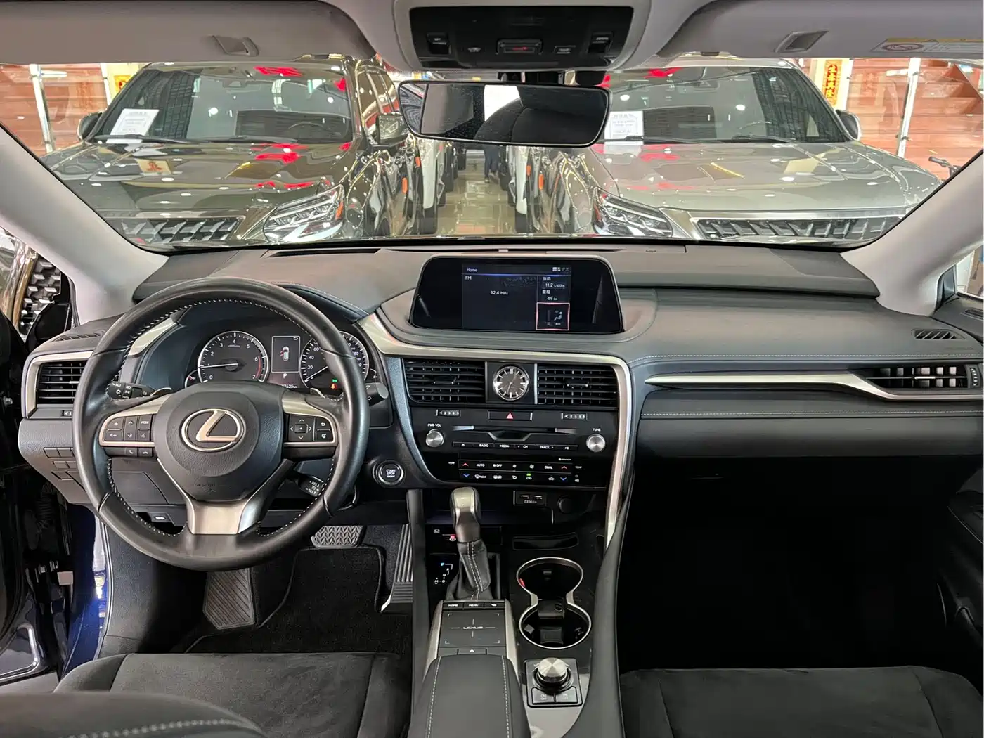Lexus RX 2020 Facelift 300 2WD Elite Edition фото 12