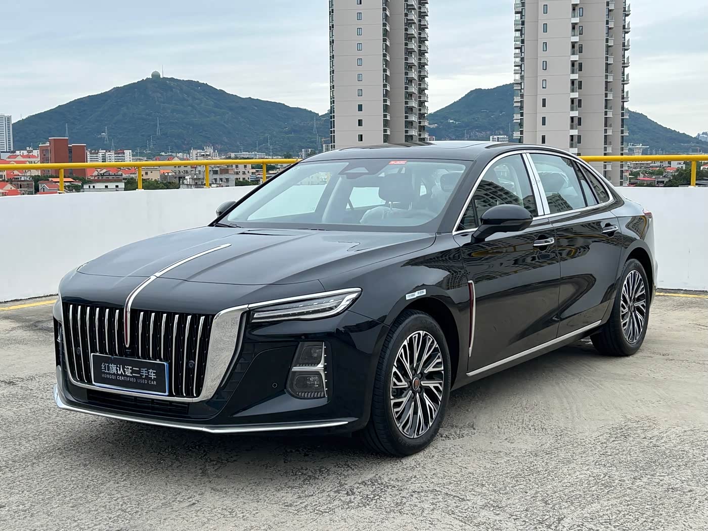 Hongqi H5