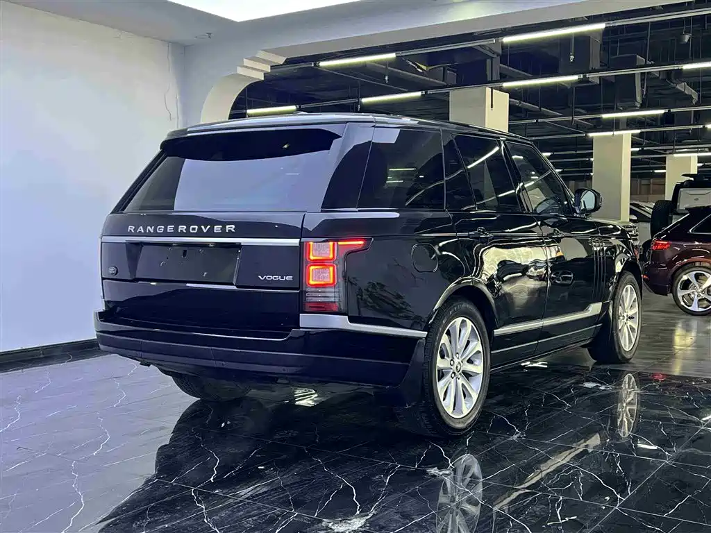 Land Rover Range Rover 2014 3.0 SC V6 Vogue фото 22