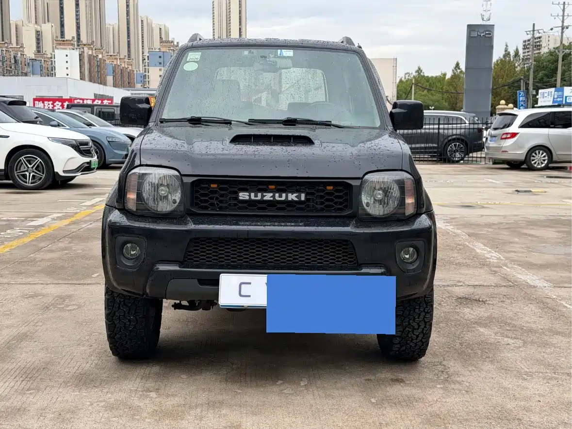 Фото 2 - Suzuki Jimny (Import)