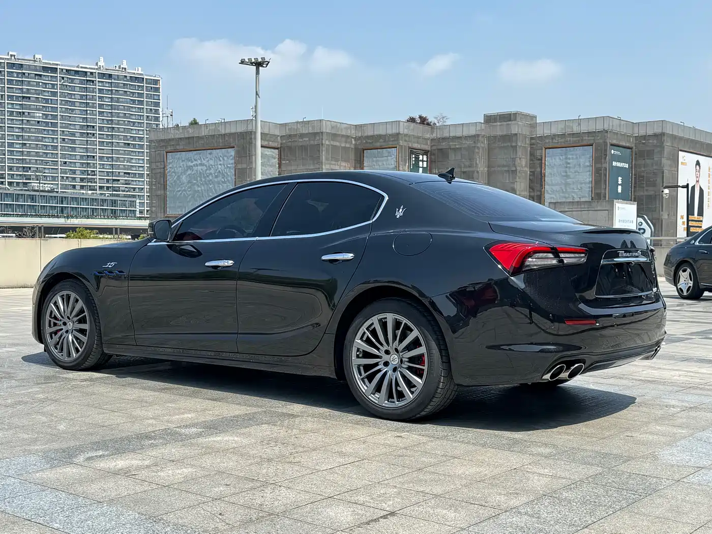 MASERATI GHIBLI