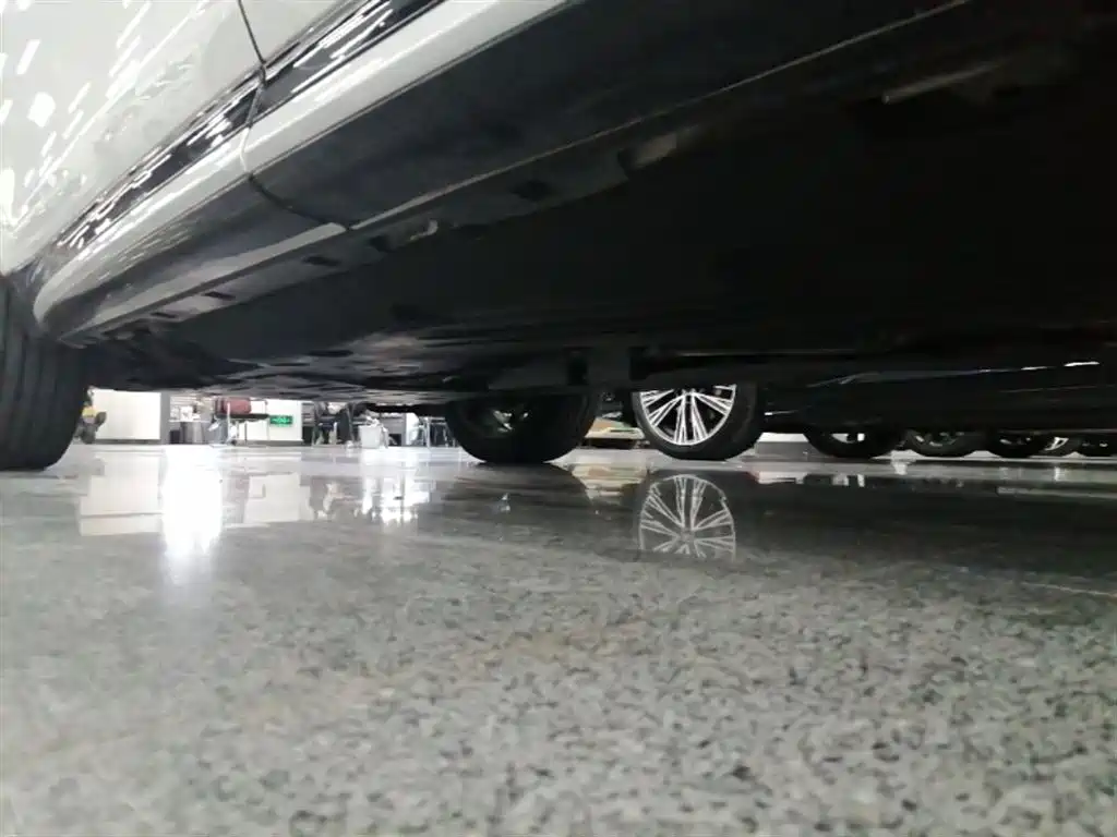 Land Rover Discovery Sport 2024 Performance Technology Edition фото 21