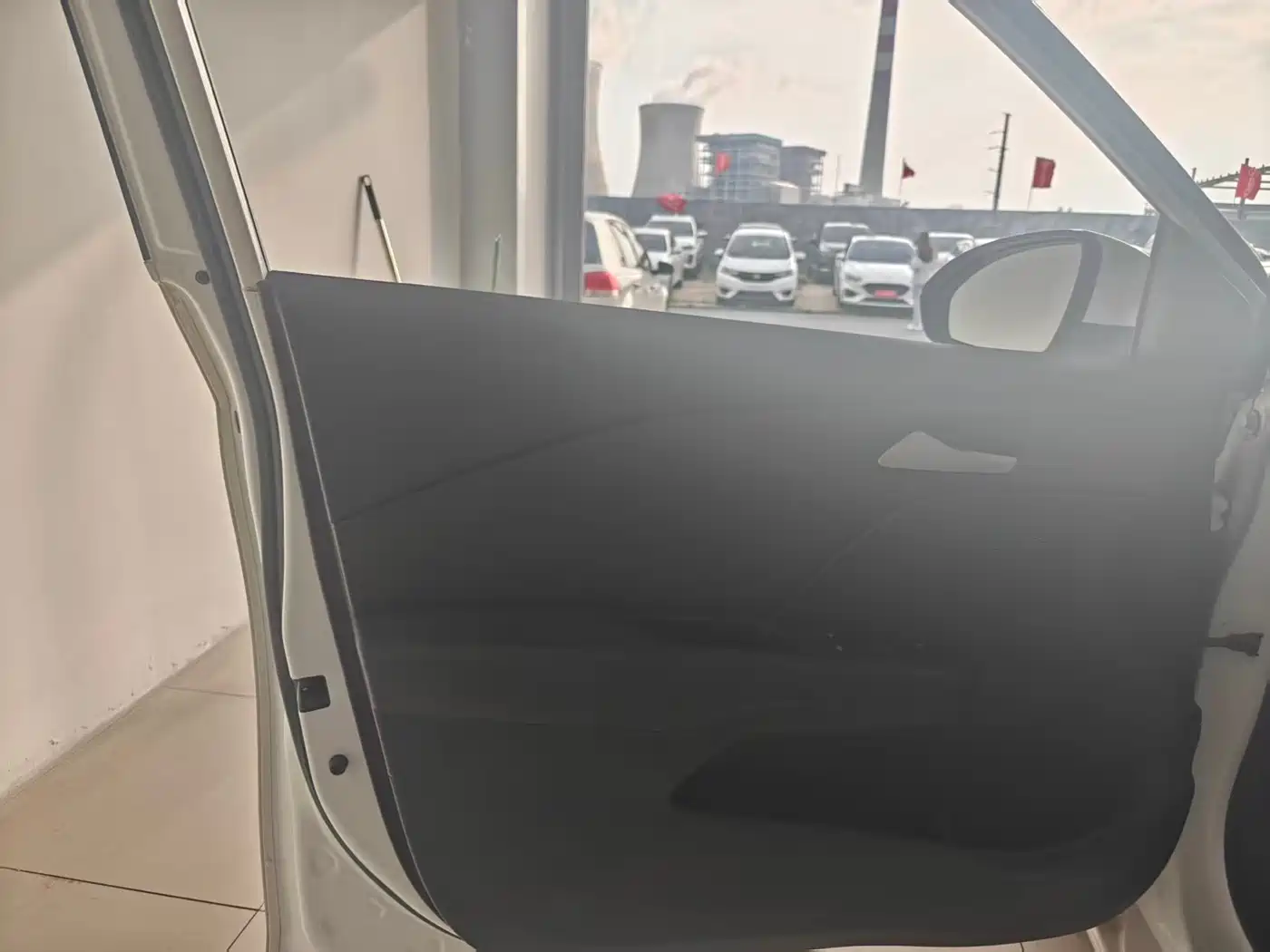 Chevrolet Cavalier 2016 Model 1.5L Automatic Delight Edition фото 4