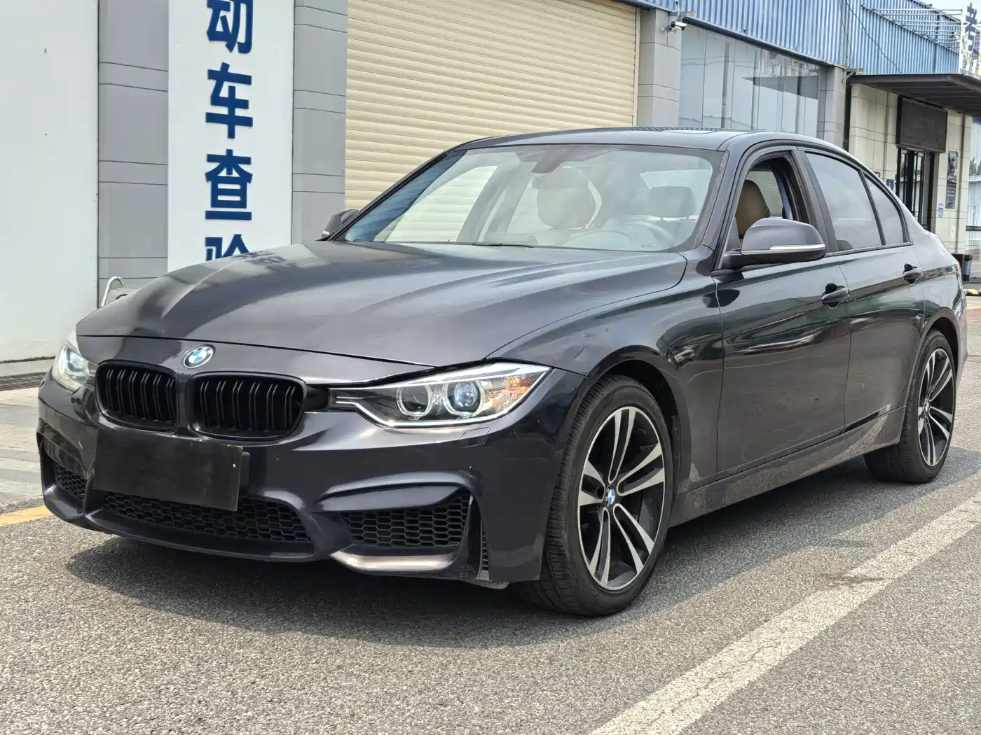 BMW 3 Series (Import) 2013 320i Sport Design Package