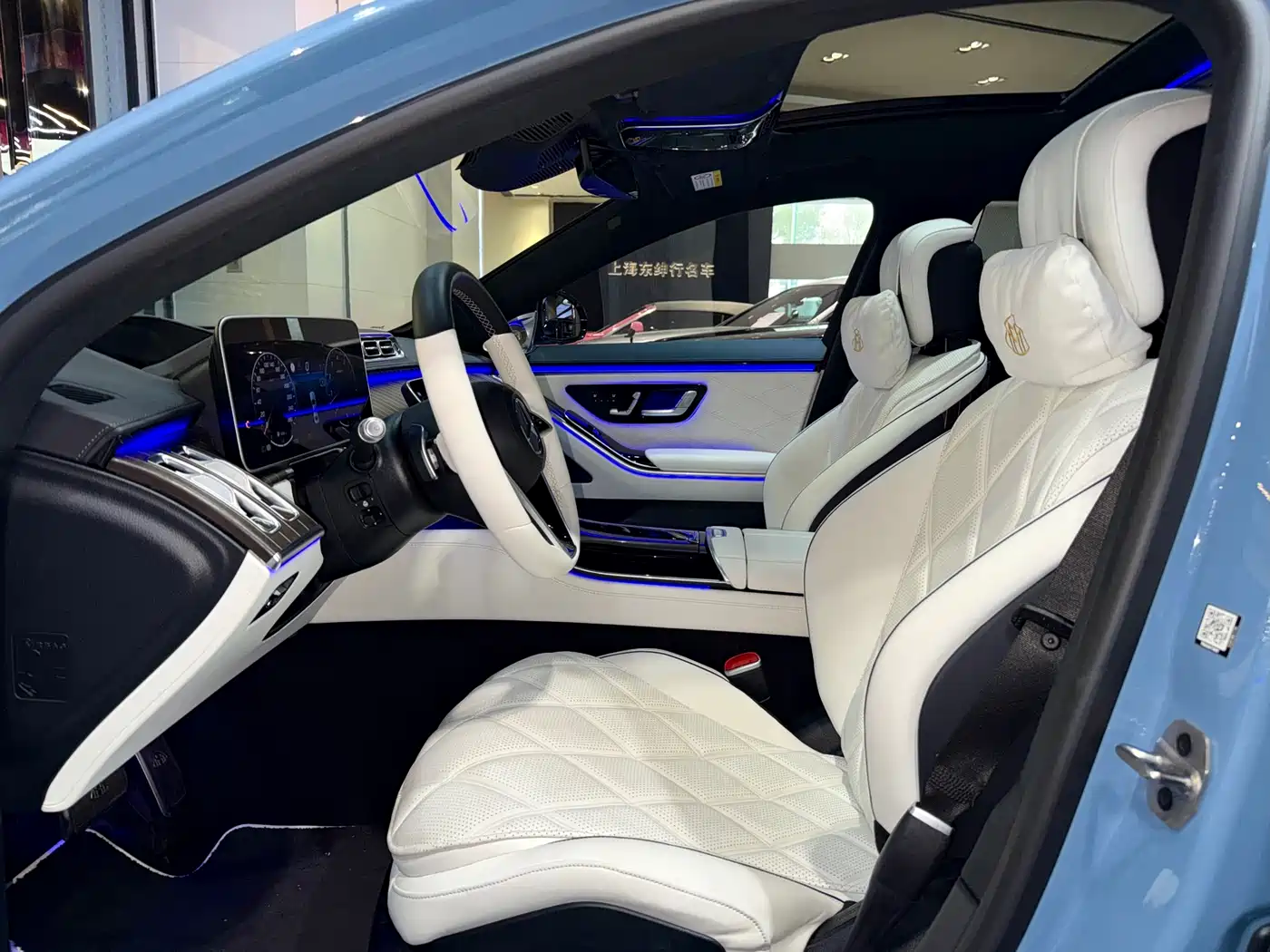 Mercedes-Benz Maybach S-Class 2022 S 680 4MATIC Craftsmanship Limited Launch Edition фото 12