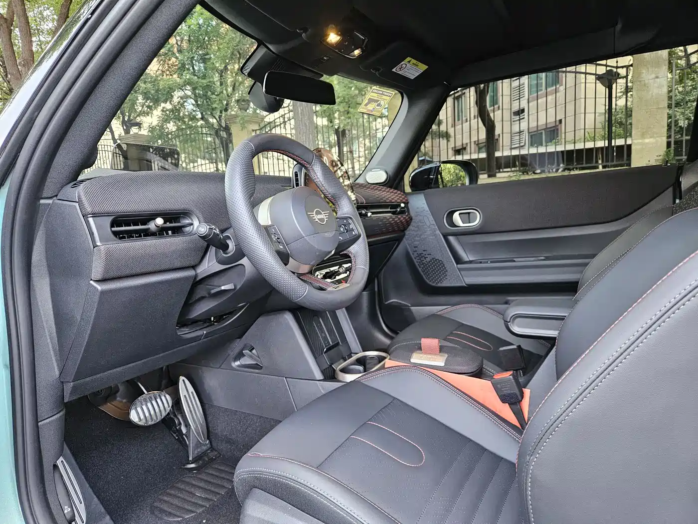 MINI JCW 2025 JOHN COOPER WORKS CABRIO фото 6