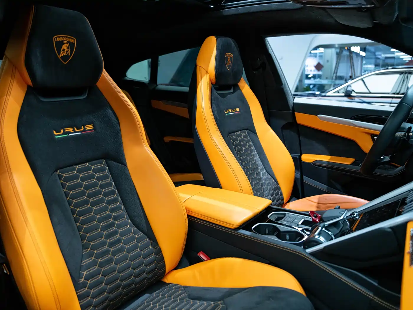Lamborghini Urus 2021 4.0T V8 фото 8
