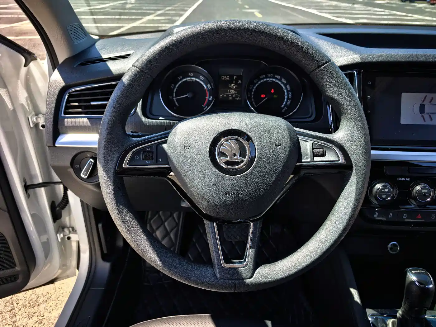 Škoda Kamiq 2024 2023 Facelift 1.5L Auto Comfort Edition