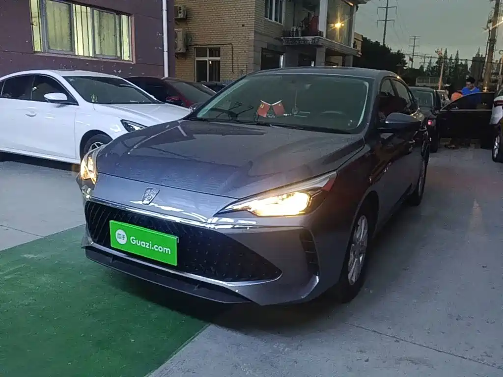 Roewe i5 2023 — пригон из Китая