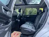 Фото 6 - Ford Edge