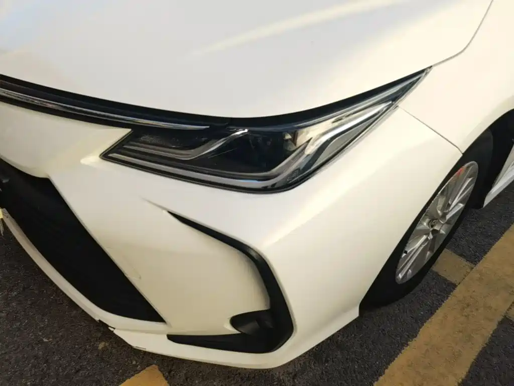 Photo 24 - Toyota Corolla