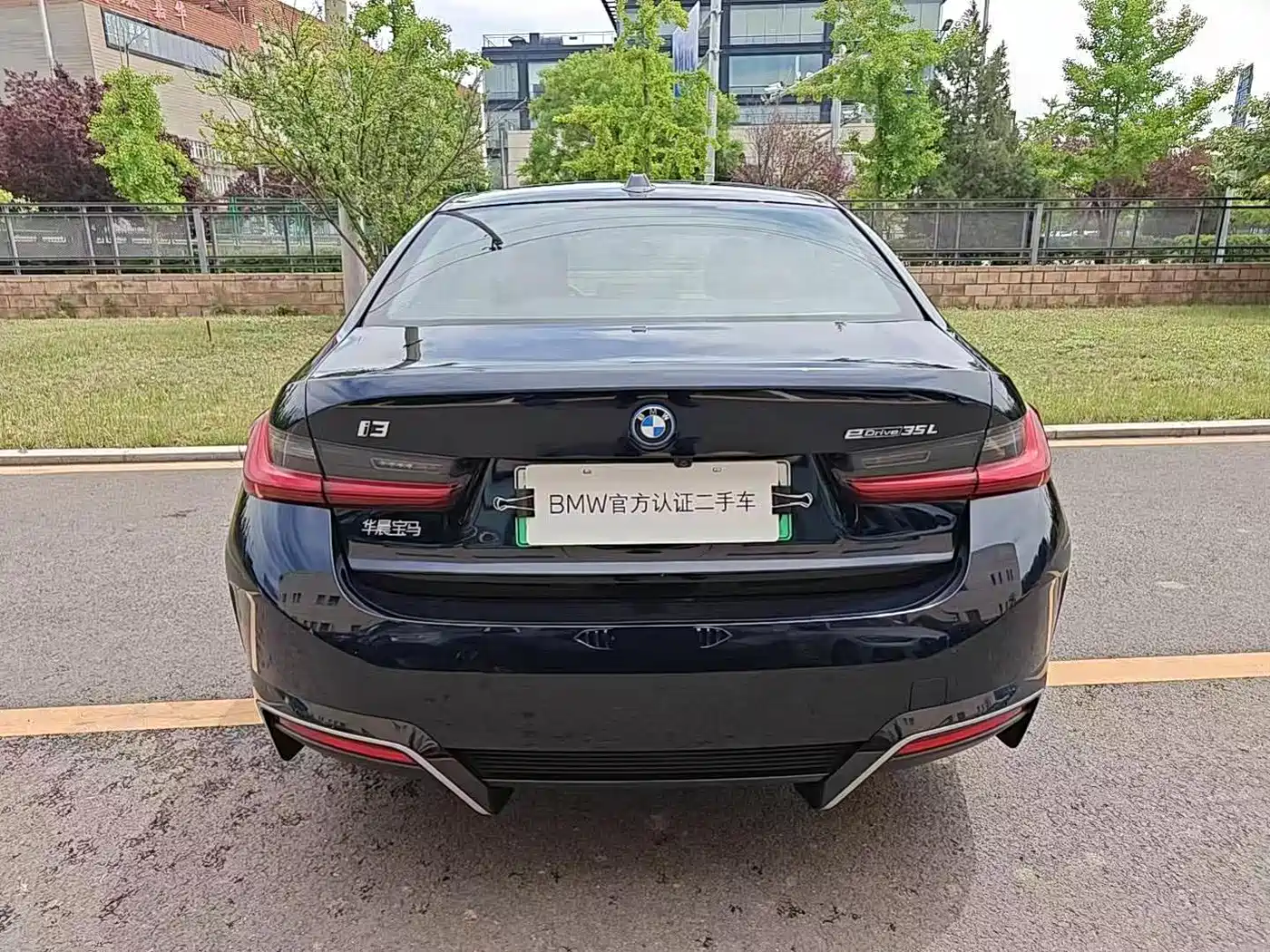 BMW i3 2025 eDrive 35 L фото 4