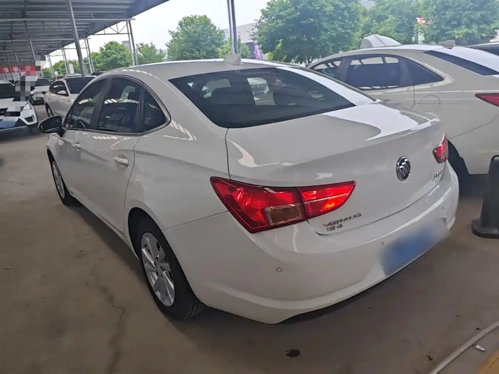 Buick Verano 2018 Sedan 15S Automatic Progressive фото 5