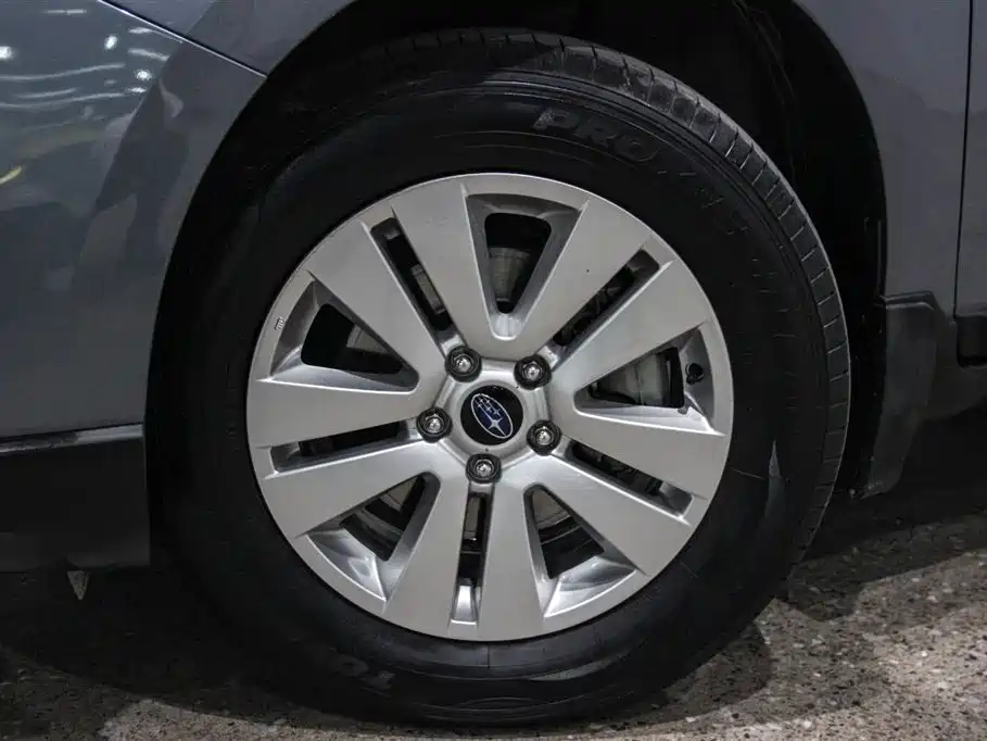 Subaru Outback 2015 2.5i Classic Edition фото 7