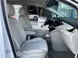Фото 8 - Buick GL8