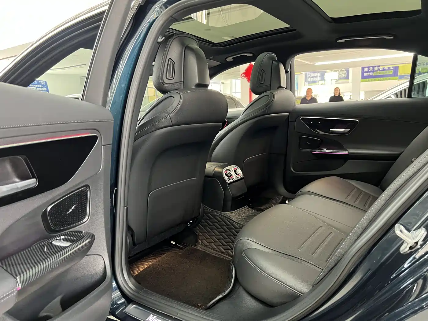 Mercedes-Benz C-Class 2023 C 260 L Sport фото 12
