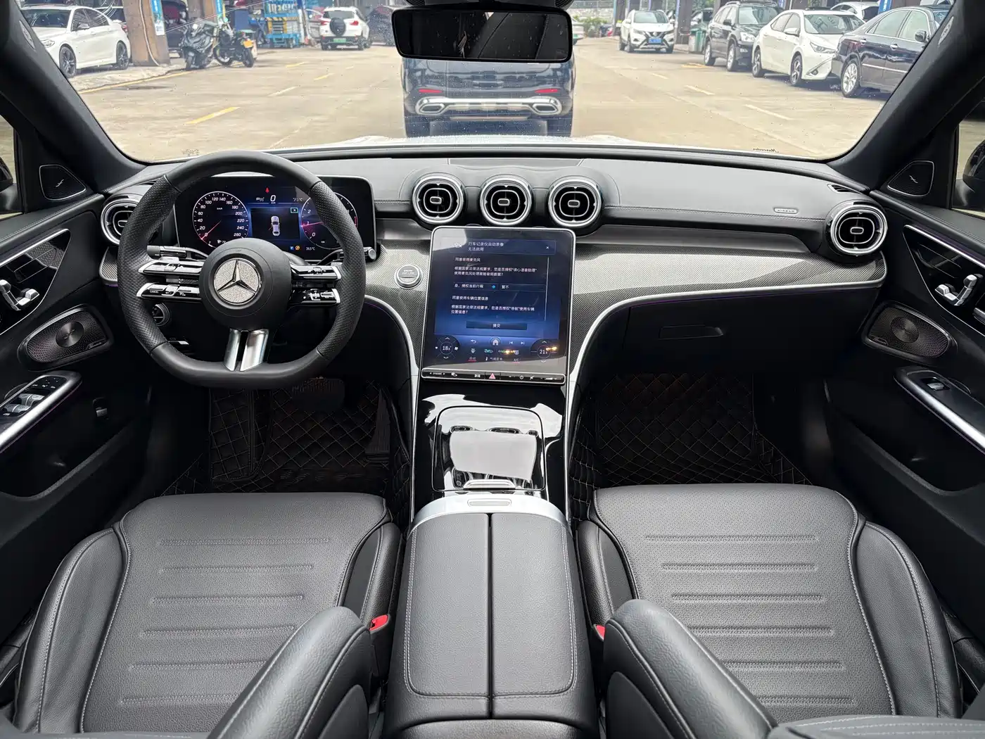 Mercedes-Benz C-Class 2024 C 260 L Night Edition Sport фото 9