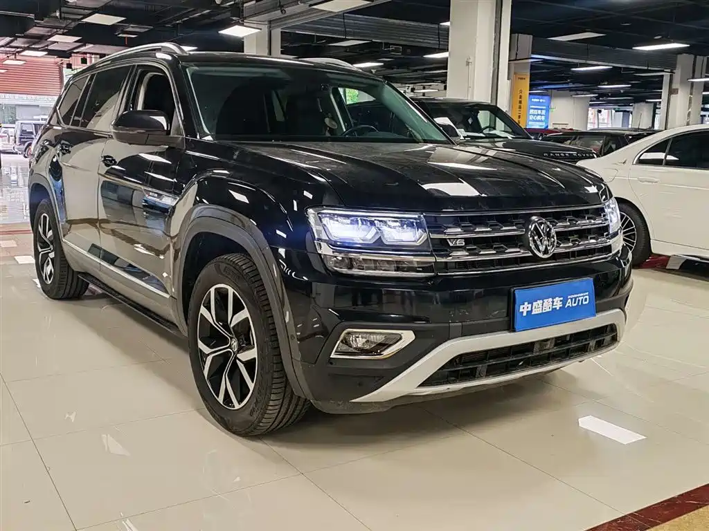 Volkswagen Teramont 2021 530 V6 AWD Prestige Luxury Edition фото 3