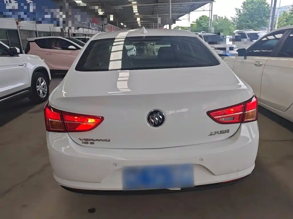 Buick Verano 2018 Sedan 15S Automatic Progressive фото 6