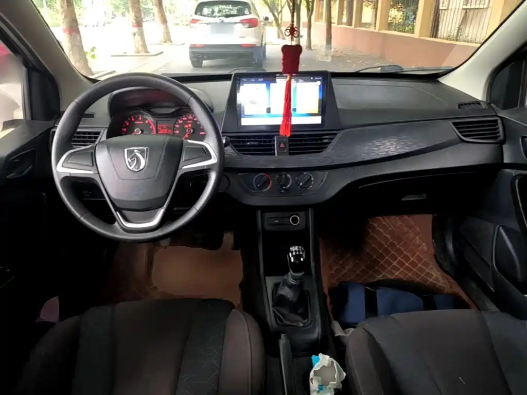 Baojun 310 2018 2016 1.2L Manual Comfort Model