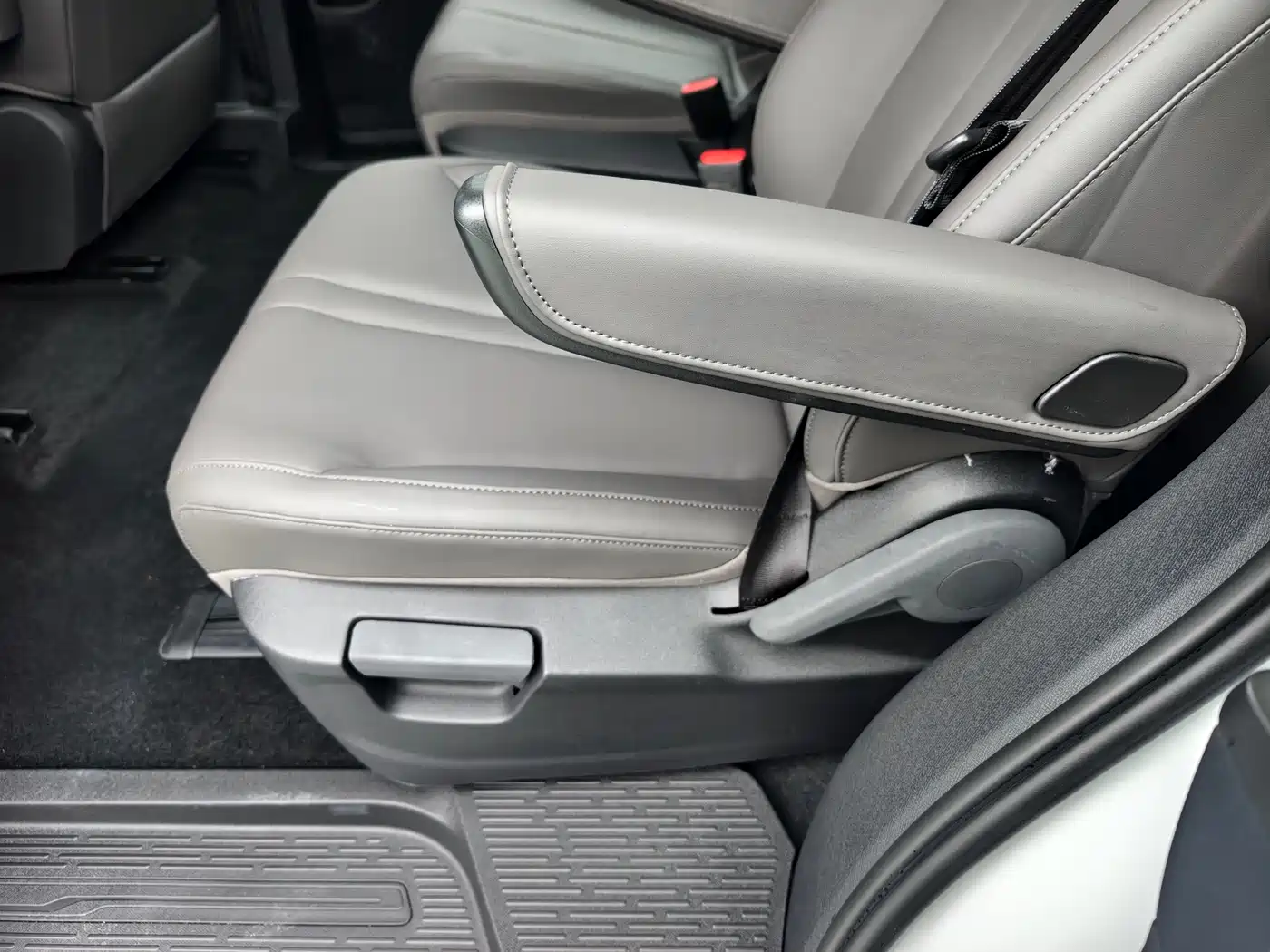SAIC Maxus Dajia 7 2024 Facelift Super Hybrid Long Range Enjoyment Edition фото 14