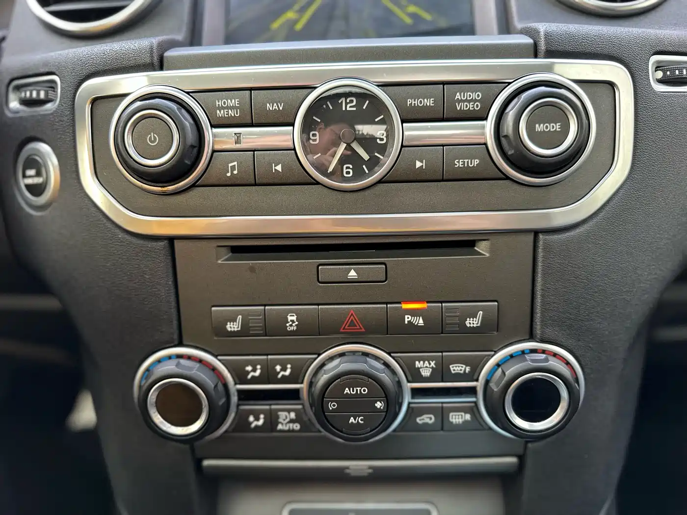 Land Rover Discovery 2016 3.0 SC V6 HSE фото 25