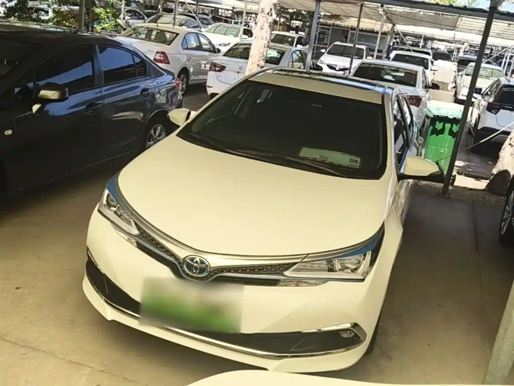 Toyota Corolla Twin Engine E+ 2019 1.8L E-CVT Leading Edition