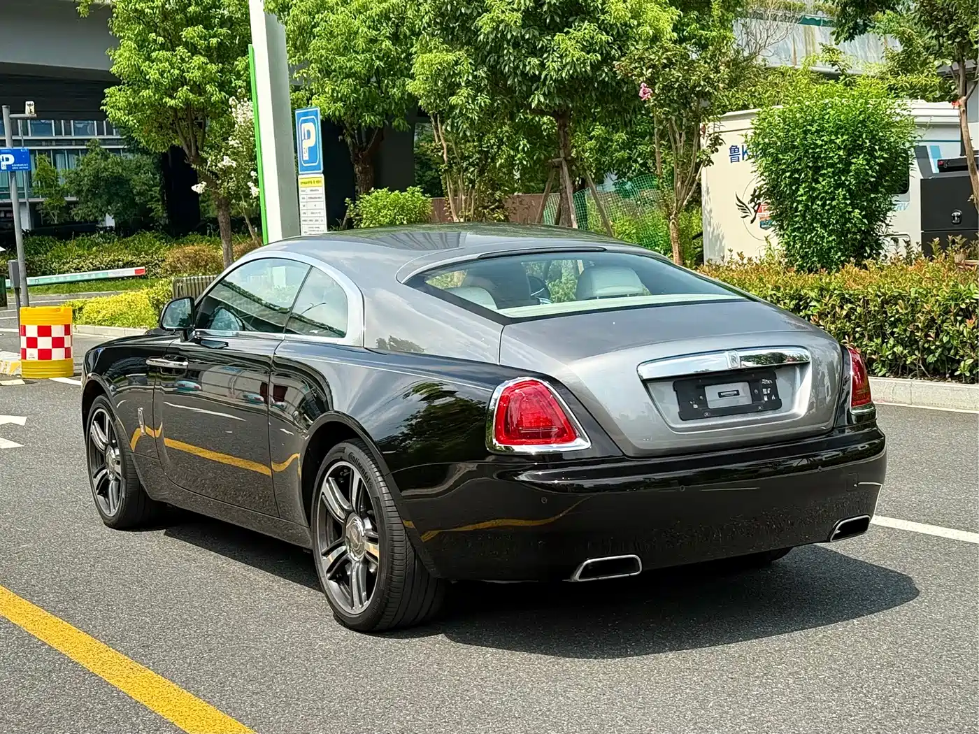 Rolls-Royce Wraith 2020 2018 6.6T Standard