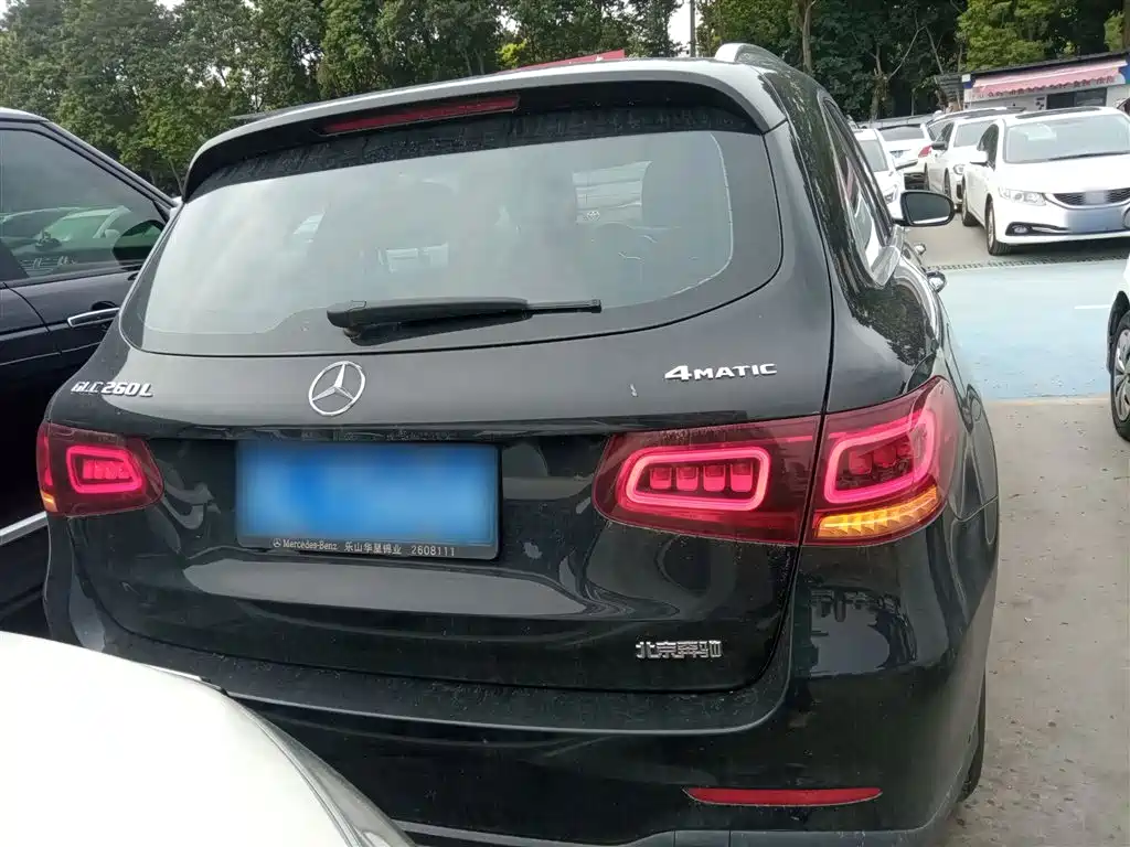 Mercedes-Benz GLC 2022 Facelift II GLC 260 L 4MATIC Luxury фото 4