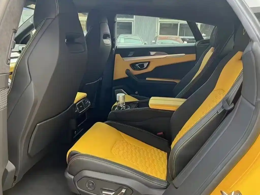 Lamborghini Urus 2022 2021 4.0T V8