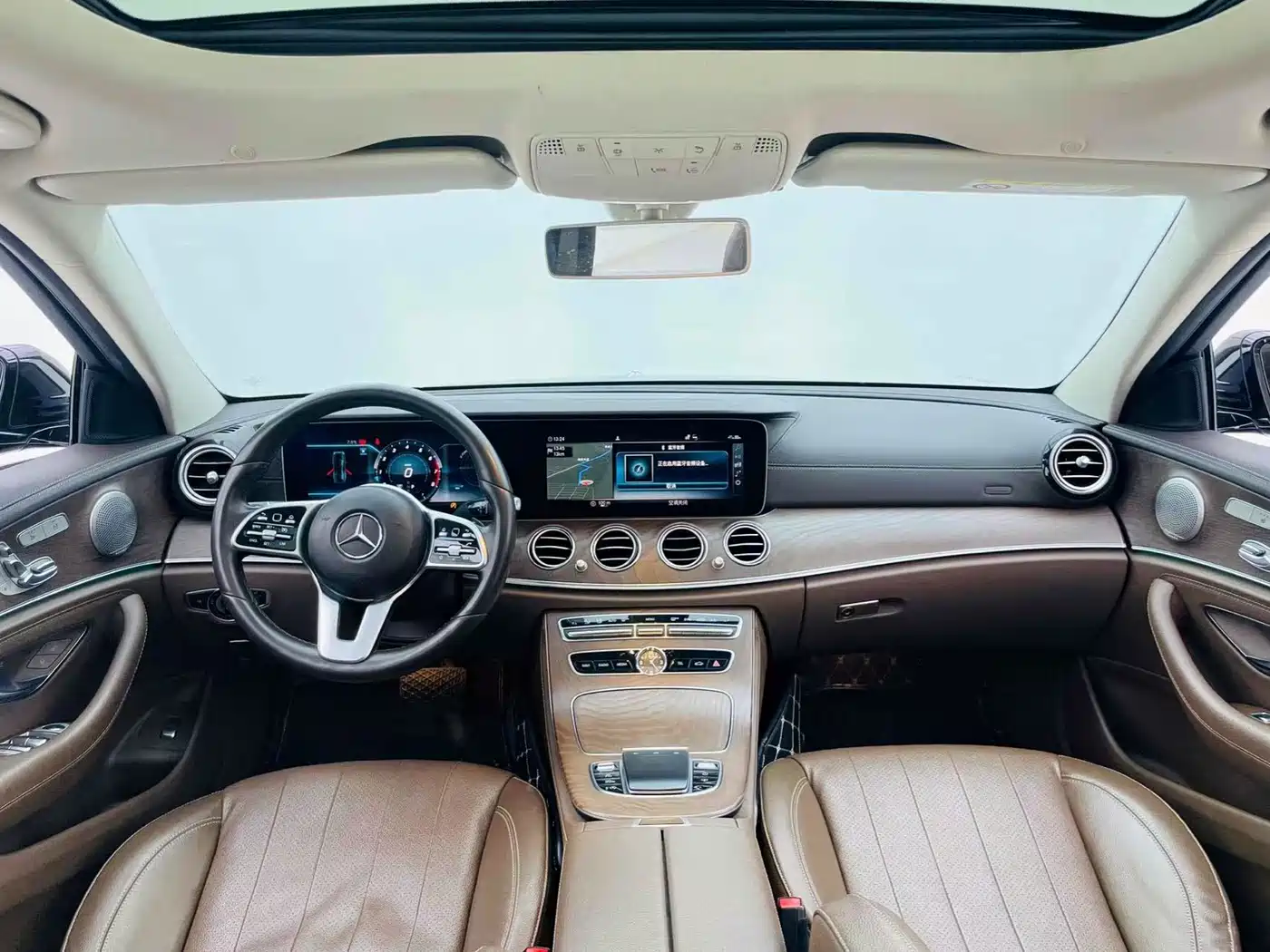 Mercedes-Benz E-Class 2019 E 300 L Luxury фото 16