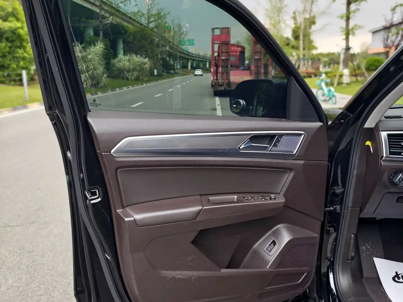 VOLKSWAGEN TOURANG