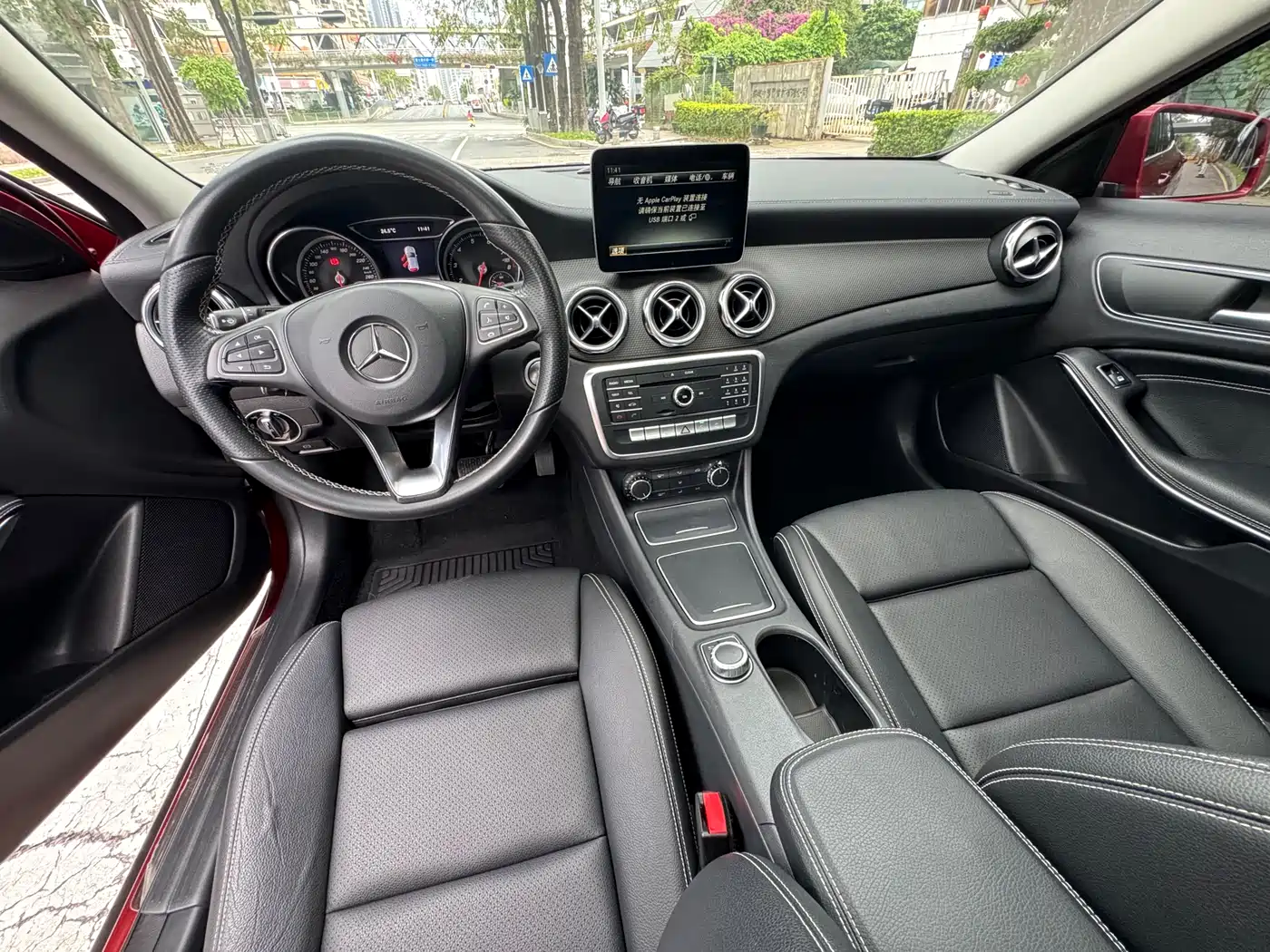 Mercedes-Benz GLA 2017 GLA 200 Fashion фото 11