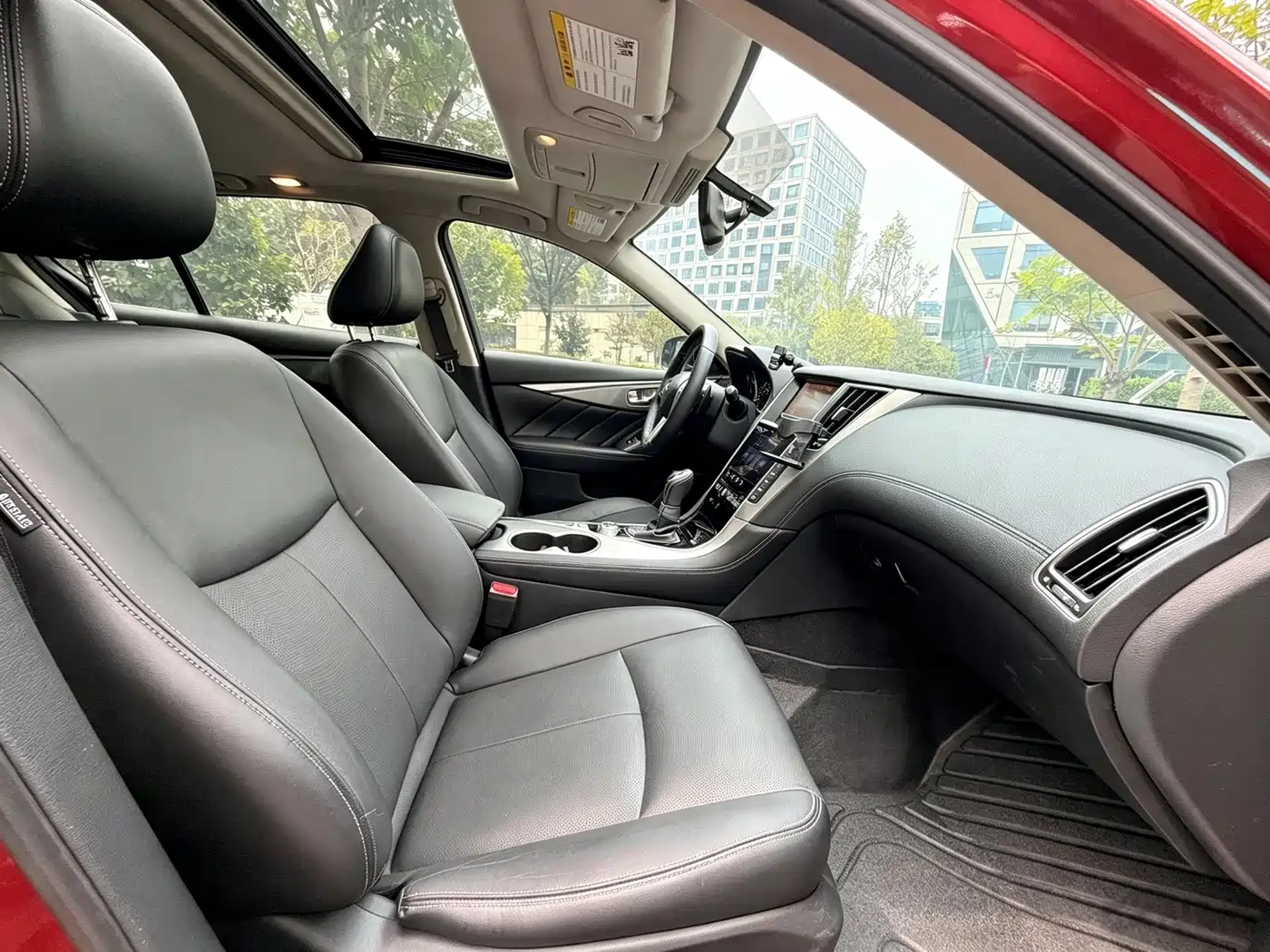 Infiniti Q50L 2018 2018 2.0T Leisure Edition China V